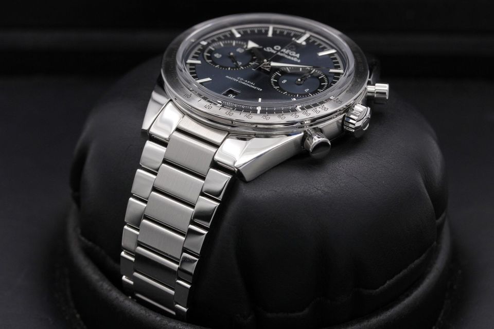 Omega Speedmaster 57 332.10.41.51.03.001 Image 2
